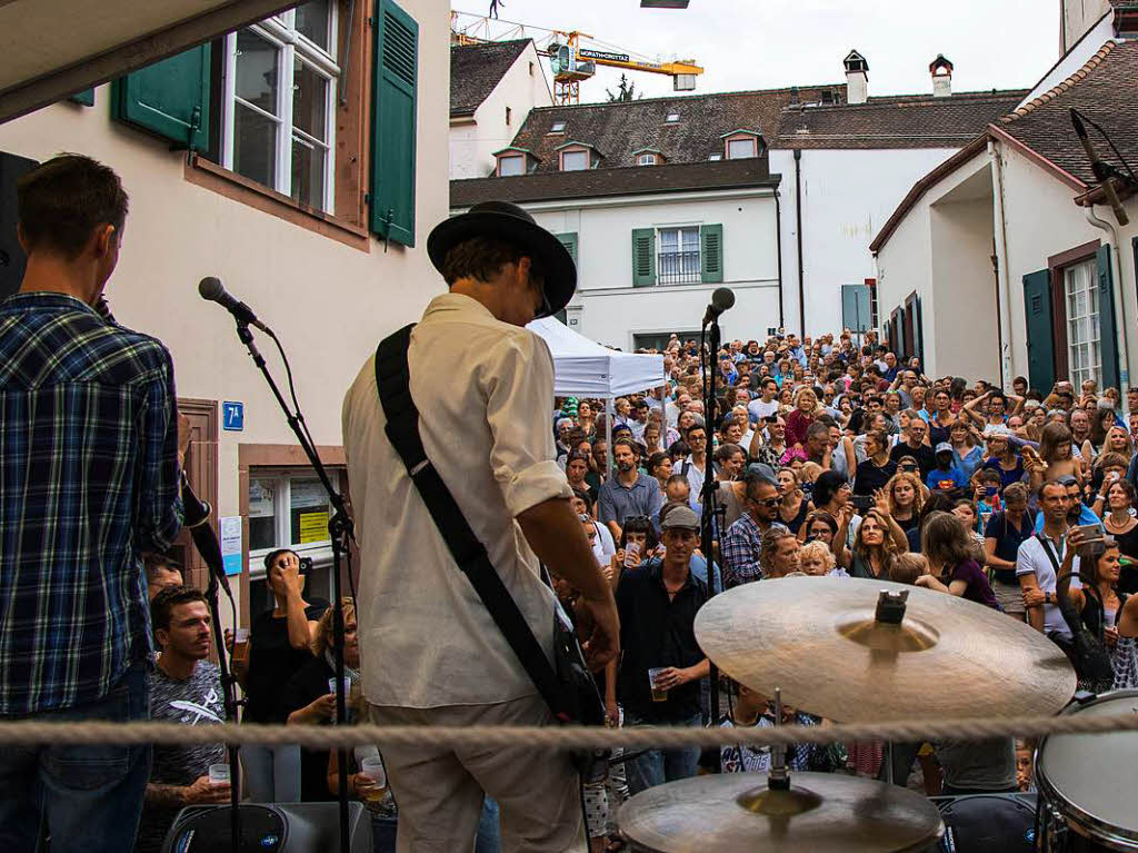 Mehr als 80 Bands und Musikformationen haben am Freitag in Basel gespielt.