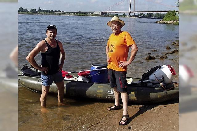 Im Gummiboot auf dem Rhein zum Meer