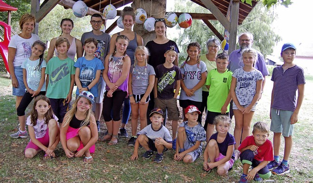 Viel Spa hatten die 17 Kinder mit ihr...ger Sommerferienprogramms in Oberhof.   | Foto: Melanie Dramac