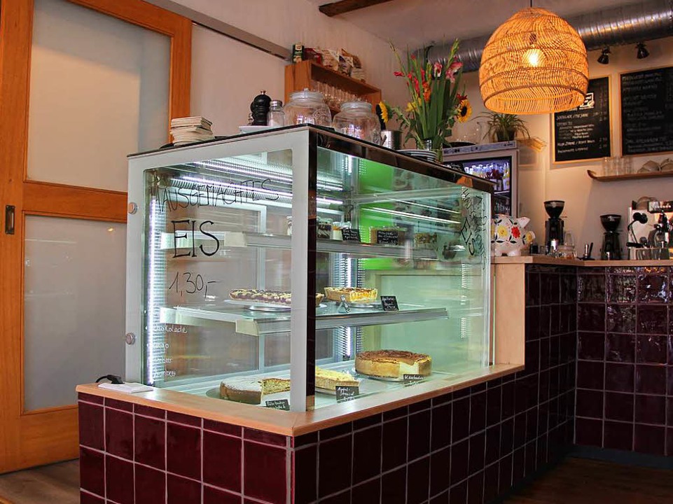 Alle Kuchen und Desserts sind hausgemacht.  | Foto: Dorothea Winter