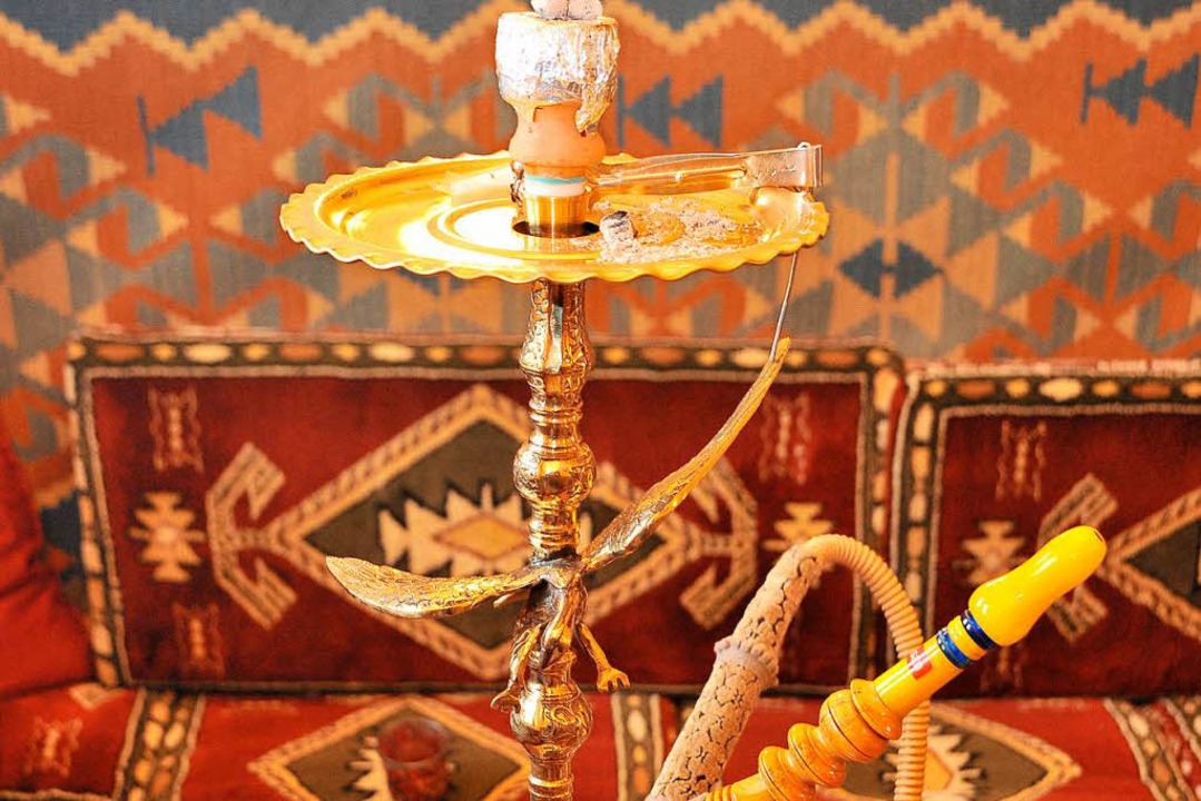In einem Shisha-Zubehrladen an der Le...ie Polizei nun verhaftet (Symbolbild).  | Foto: Michael Bamberger