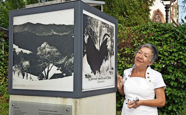 Der Schwarzwaldhof mit seinem Leben ha...lenstein an der Tourist-Info angetan.   | Foto: Gerhard Lck