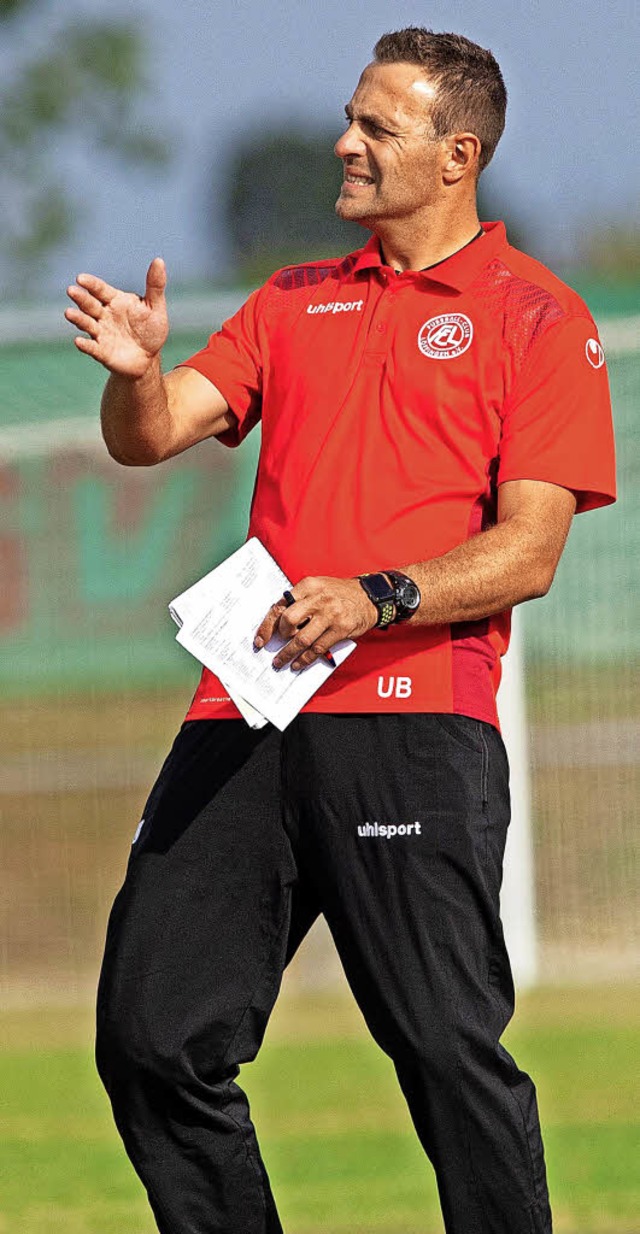 Uli Brmann,  Trainer des FC Lffingen...ueschingen etwas unglcklich mit 0:1.   | Foto: Wolfgang Scheu