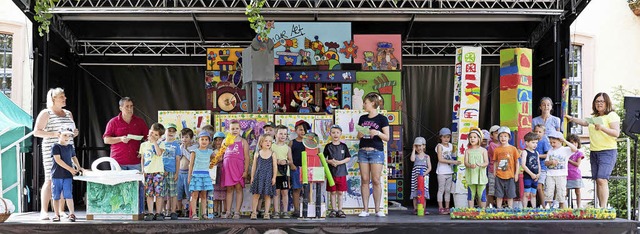 Die Kinder des Kindergartens St. Vinze...8222;KnigsKinder&#8220; zu schaffen.   | Foto: Gabriele Zahn