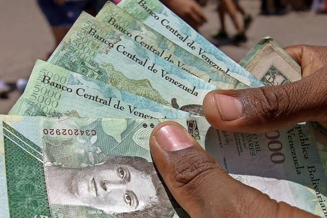 Venezuelas verzweifelter Kampf gegen die Nullen