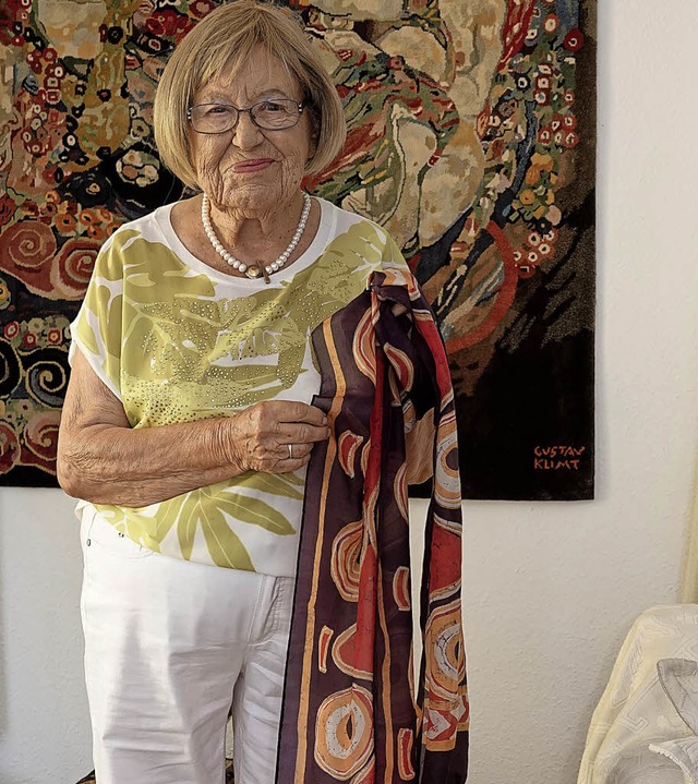 Johanna Glahn wird heute 95 Jahre alt.  | Foto: Dieter ERggelet