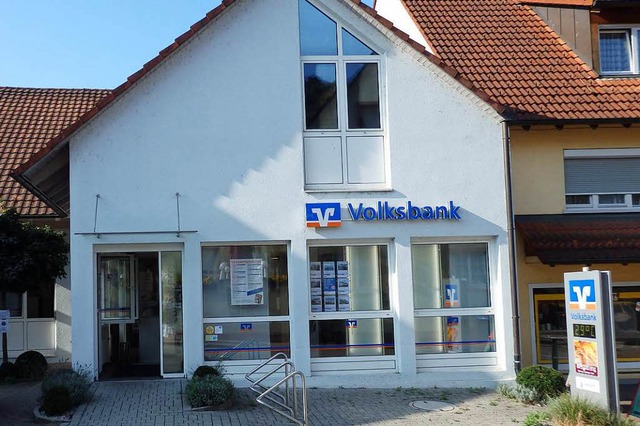 Die Volksbank-Filiale in der Inzlinger...vor wenigen Jahren grndlich umgebaut.  | Foto: Johanna Hoegg