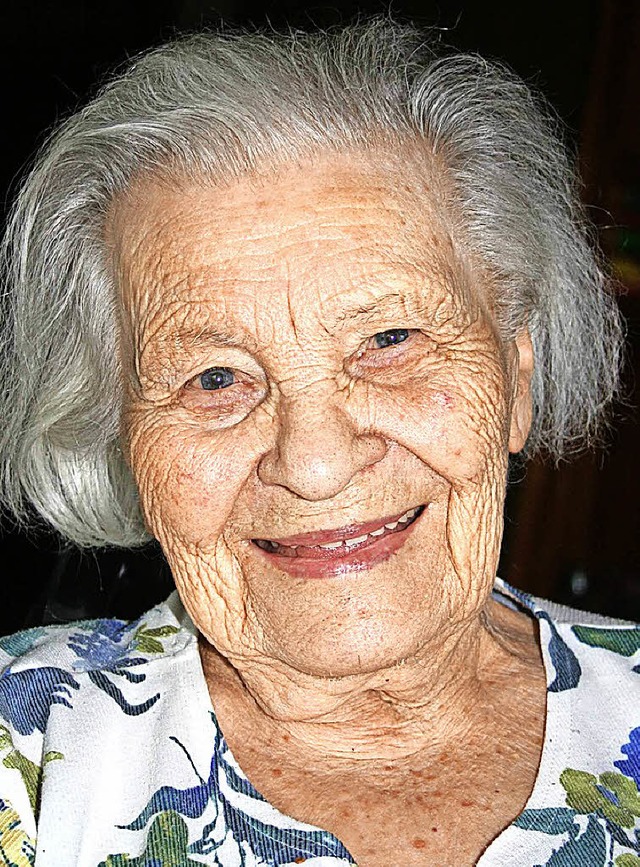 Ihren 100. Geburtstag feiert heute Hildegard Eberle.   | Foto: Lacher
