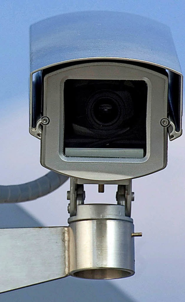 Die CDU hebt hervor, bereits vor zwei ... Videoberwachung gefordert zu haben.   | Foto: dpa