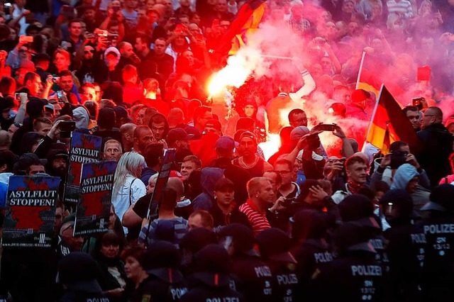 Rechte Chaoten in Chemnitz  | Foto: AFP