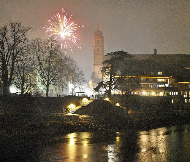 Das Silvesterfeuerwehr wurde 2012 zu kostspielig.   | Foto: R. Fautz