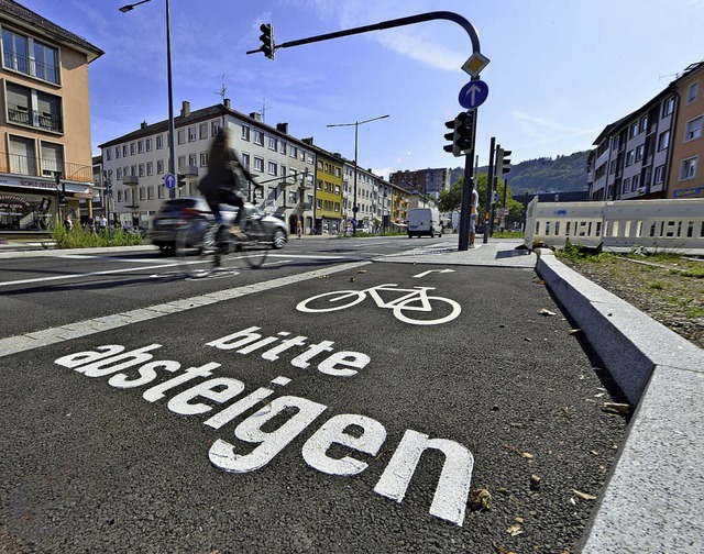 Wer vom Hauptbahnhof anradelt und in d...#8211; und steigt fr eine besser ab.   | Foto: Michael Bamberger