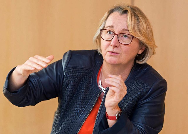 In der Kritik: Ministerin Theresia Bauer  | Foto: dpa