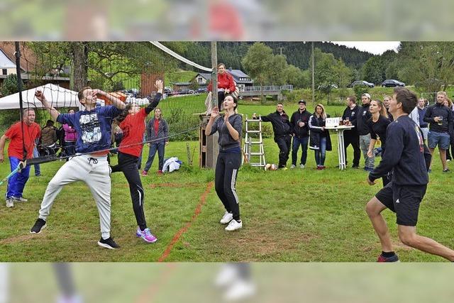 Volleyballturnier mit Party und Handwerkerhock im Titisee-Neustdter Ortsteil