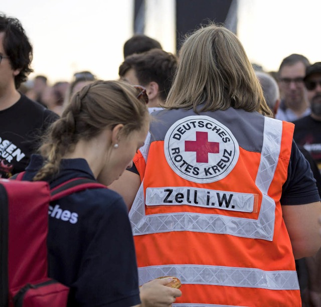 DRK-Helferin beim Tote-Hosen-Konzert  | Foto: Carlotta Huber