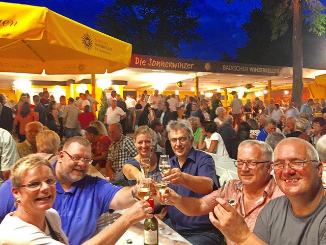 Um 18 Uhr wird das Breisacher Weinfest...as Wetter wird wohl durchwachsen sein.  | Foto: Badischer Winzerkeller