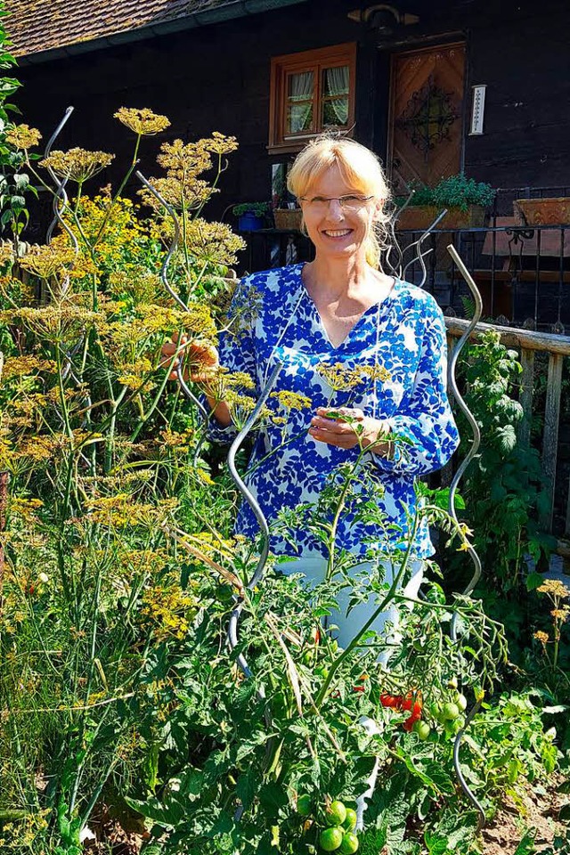 Lisa Himmelsbach in ihren groen Bauerngarten  | Foto: Beate Zehnle-Lehmann