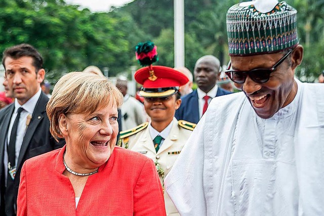 Bundeskanzlerin Angela Merkel und Nigerias Prsident  Muhammadu Buhari   | Foto: DPA