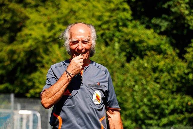 Werner Ziebold ist mit 82 Jahren der lteste sdbadische Schiedsrichter