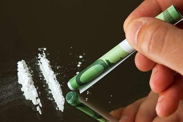 Polizei beendet Junggesellenabschied mit Kokain in Tirol