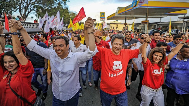 Ein Auenseiter soll es nun fr die Ar...ist in Brasilien weitgehend unbekannt.  | Foto: AFP