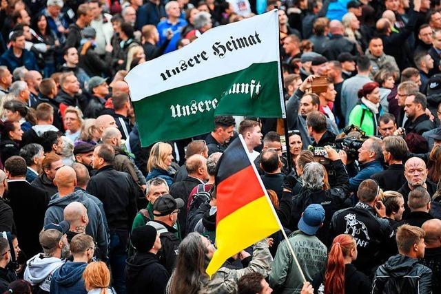 Wieder Angriffe und Verletzte bei Demonstrationen mit 11.000 Menschen in Chemnitz
