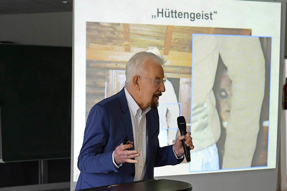 Die Teilnehmer der BZ-Ferienaktion hatten die Möglichkeit sich über einzelne Schwerpunkte näher zu informieren.<?Tab?> (Foto: Ingo Schneider) Die Teilnehmer der BZ-Ferienaktion hatten die Möglichkeit sich über einzelne Schwerpunkte näher zu informieren.<?Tab?> (Foto: Ingo Schneider)
