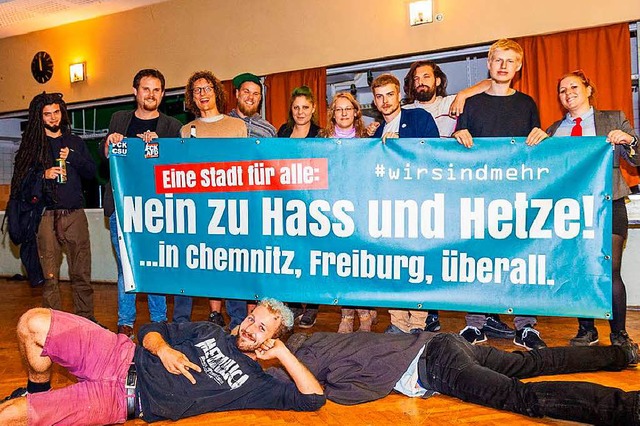 Dem Aufruf der Chemnitzer Band Kraftkl...auch eine Gruppe aus Freiburg gefolgt.  | Foto: Privat
