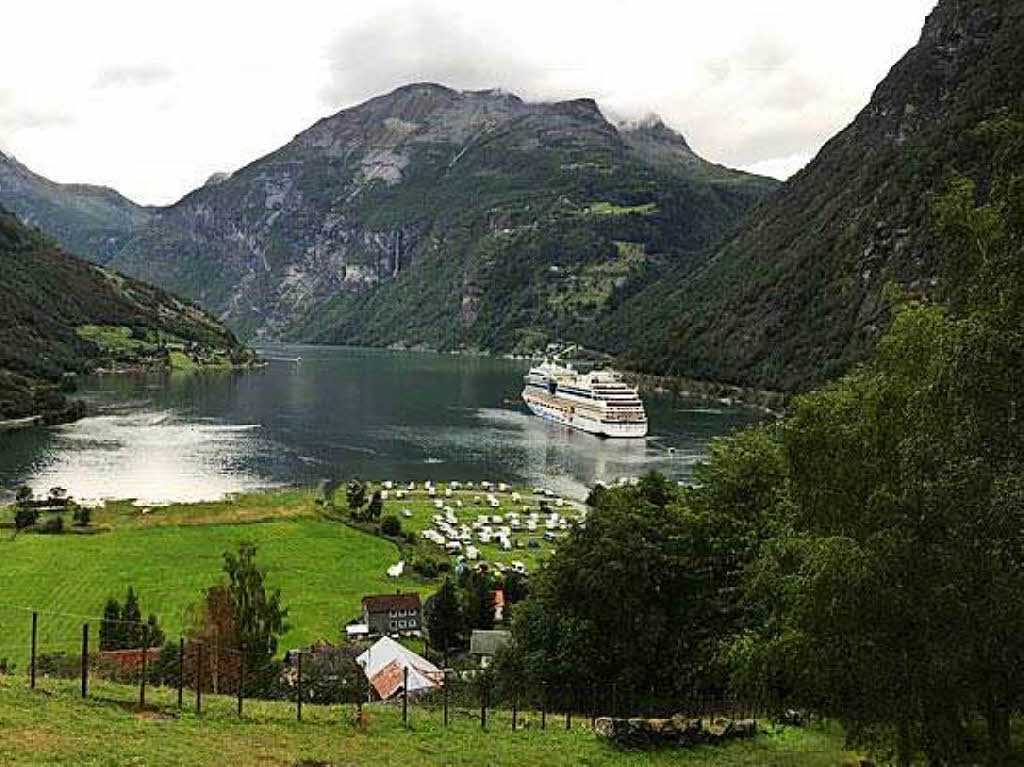 Kreuzfahrt in Skandinavien: Anja und Stefan Schlegel aus Denzlingen gingen in Norwegen an Land.  