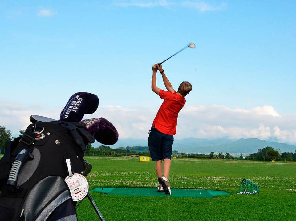 Golf ist ein Zusammenspiel von Technik, Kraft und Beweglichkeit.  | Foto: Susanne Mller