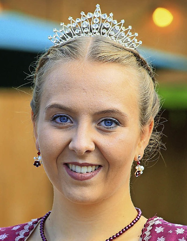 Gibt die Krone, die sie vor einem Jahr...en hat, heute weiter: Katinka Klble.   | Foto: S. Decoux-Kone