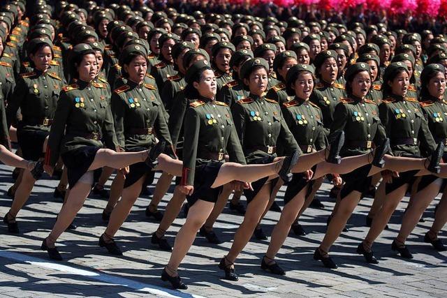 Fotos: Nordkorea hlt zum 70. Grndungstag groe Militrparade ab