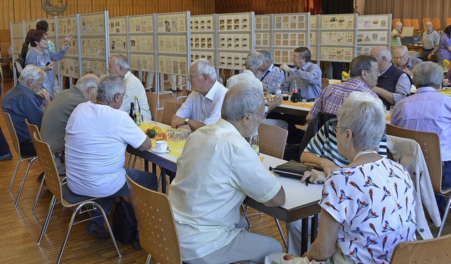 Zwischen Rundgngen und Feilschen konn... die Besucher der Regiophila strken.   | Foto: Horatio Gollin