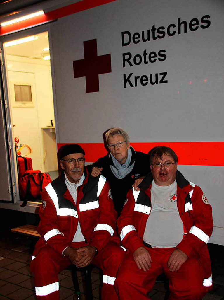 Einsatzkrfte vom Roten Kreuz stehen ber das ganze Fest bereit, um bei Bedarf Hilfe zu leisten.