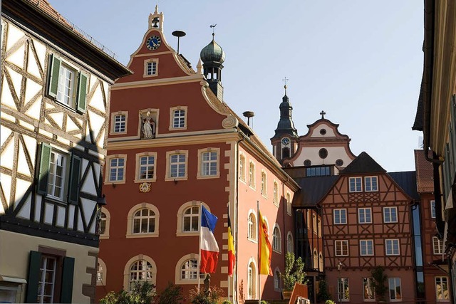 Wer zieht ins Rathaus ein?  | Foto: Stadt Ettenheim