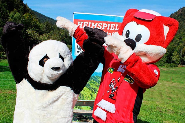 Panda trifft auf Fchsle.  | Foto: Erich Krieger