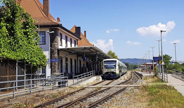 Endstation Breisach: Die Regio-Gesells...eiburg kommenden Bahnlinie bis Colmar.  | Foto: Sebastian Wolfrum
