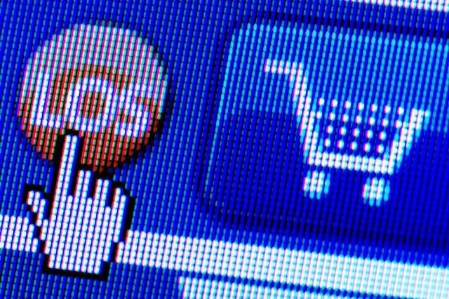 Online einkaufen knnte unbequemer werden.  | Foto: Arno Burgi