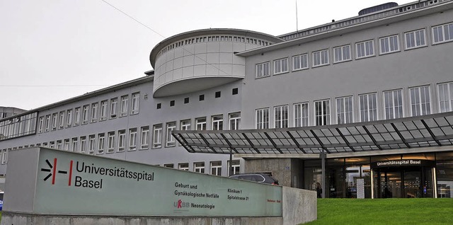 Das Unispital Basel soll mit dem Kanto...elland eine gemeinsame Gruppe bilden.   | Foto: Gramespacher