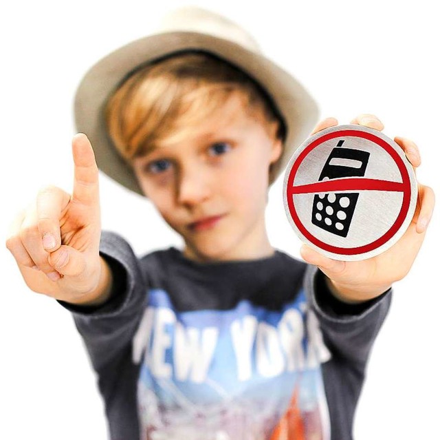 Sollten Handys an Schulen verboten werden?  | Foto: Sir_Oliver  (stock.adobe.com)