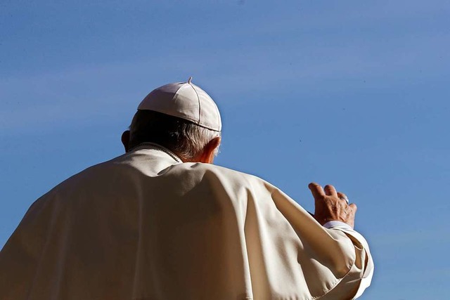 Papst Franziskus bei der wchentlichen...audienz auf den Petersplatz im Vatikan  | Foto: DPA