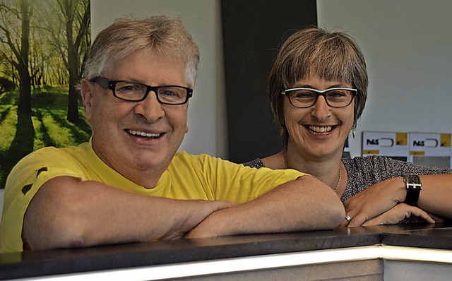 Die Firmenchefs: Hanspeter und Marianne Knbel  | Foto: Sarah Nltner