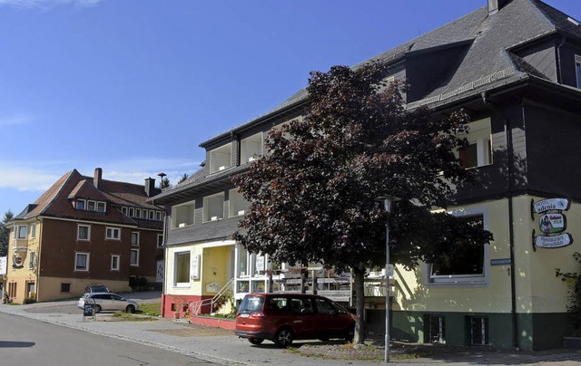 Die Gemeinde hat das Hotel Adenia geka... Verfgung, die berplant werden kann.  | Foto: Stefan Pichler