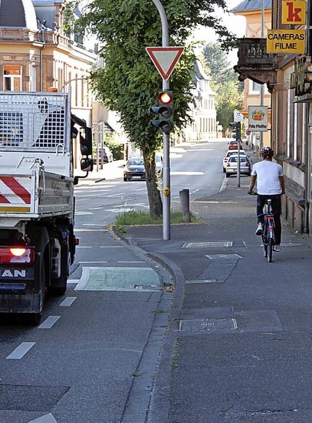 Manchmal ist der Gehweg gefhlt sicherer als der Radstreifen.  | Foto: Stadt lahr