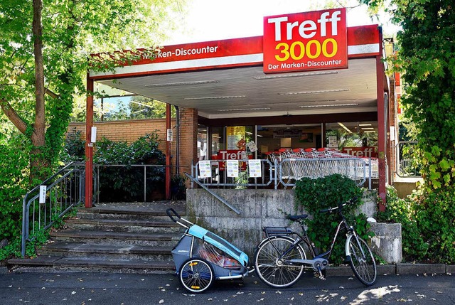 Der Treff 3000 in der Reinhold-Schneid... wird auch aus ihm eine Netto-Filiale.  | Foto: Thomas Kunz