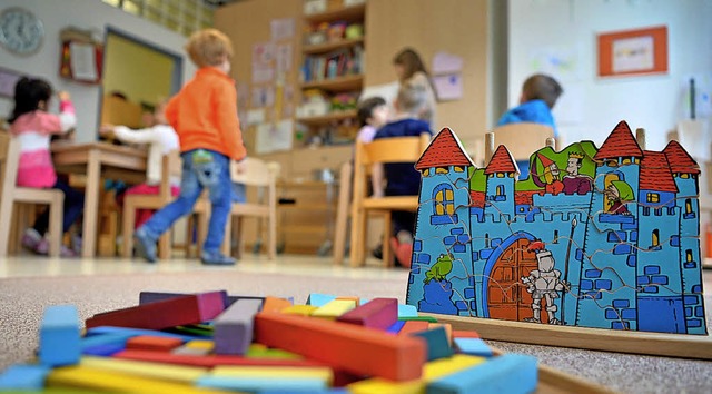 Die Nachfrage nach Kinderbetreuungspl...ergarten soll etwas Abhilfe schaffen.   | Foto: Symbolfoto: DPA