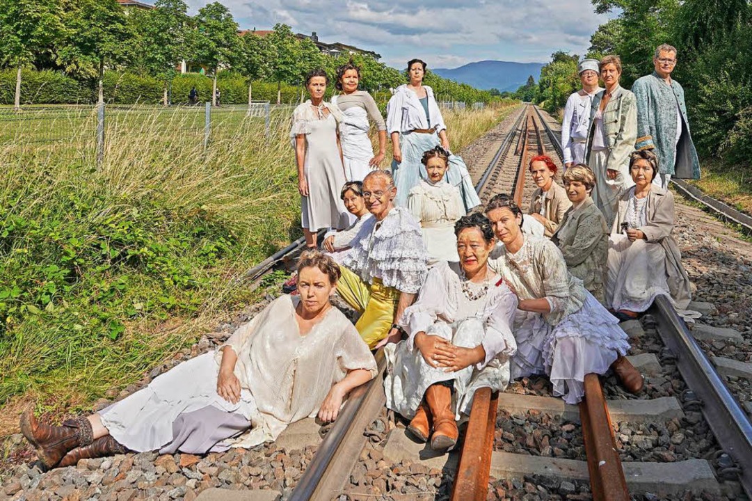 Die Community Oper feiert Premiere mit...k &#8222;Operation Breisgauland&#8220;  | Foto: Community Oper Freiburg