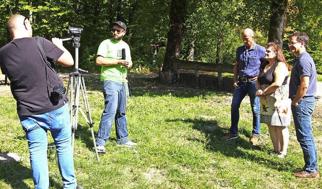 Interview mit Alpensicht: Zur Bewerbun... Wrner (von links) Rede und Antwort.   | Foto: Gabriele Poppen