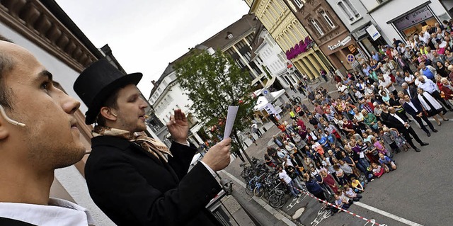 Johannes Demmler (links) als Markus Pf...ls Gustav Struve bei der Rede ans Volk  | Foto: Barbara Ruda