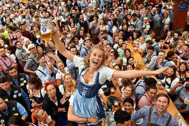 Das Münchner Oktoberfest ist eröffnet – mit zwei Schlägen ins Fass
